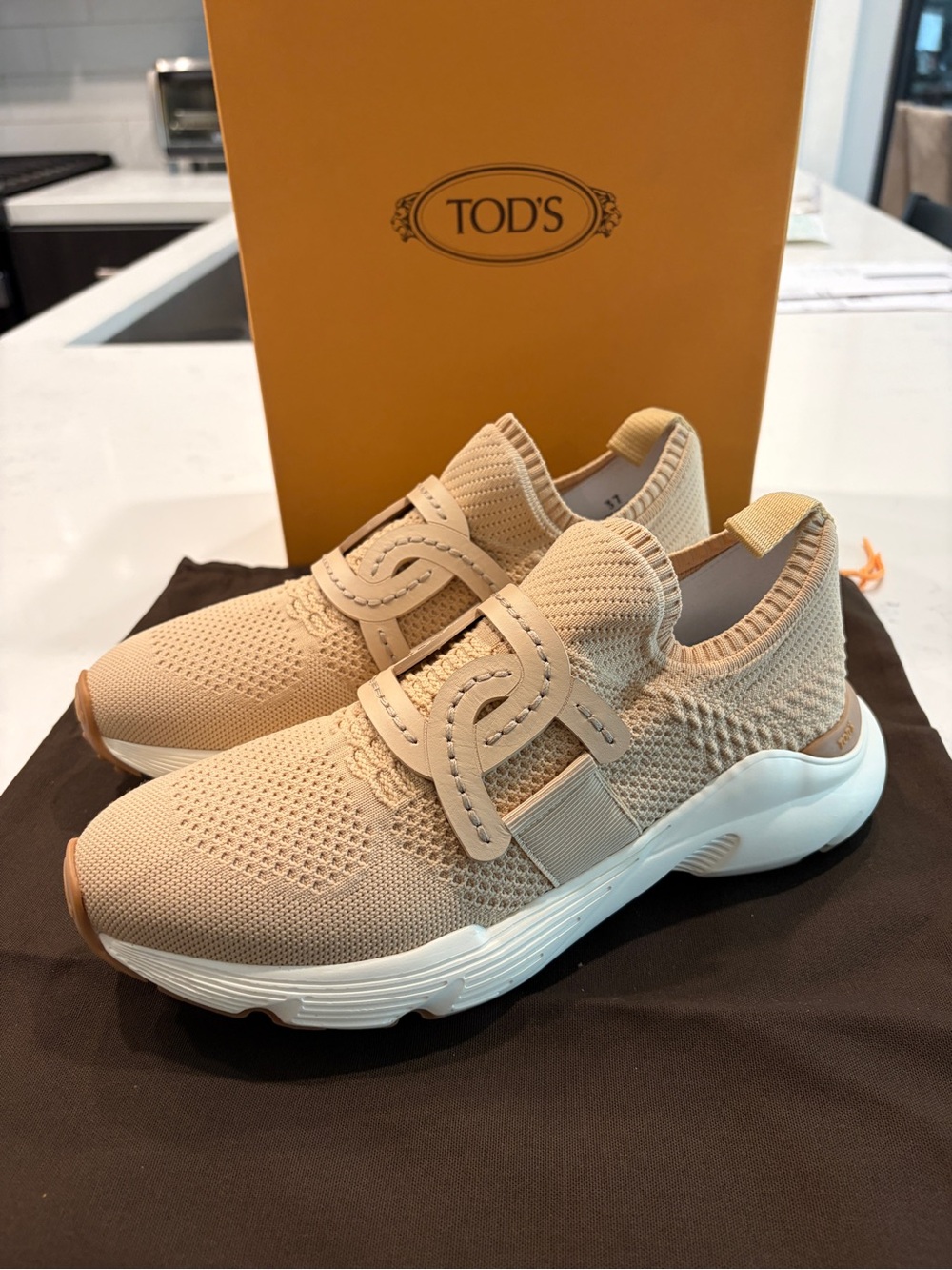 NWOT Tod's Kate Beige Knit Slip-On Sneakers